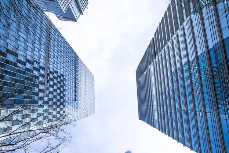 海报直击丨上海95后夫妻卫生间死亡 :硫化氢来源调查结果...