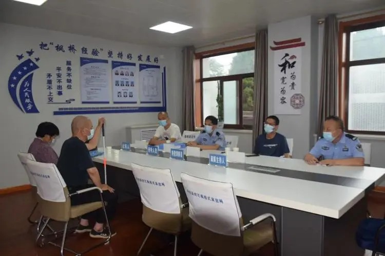 儿子生前将父亲的房子卖出后过世,与父亲离婚的母亲能分购房款吗?