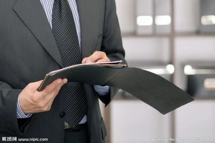 乾坤律所联合党支部党史学习之 参观“伟大征程”特展