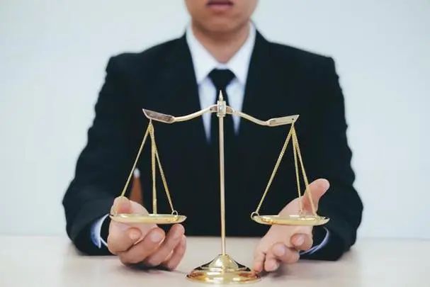 省政府盖章的征地批复一定是合法的吗?